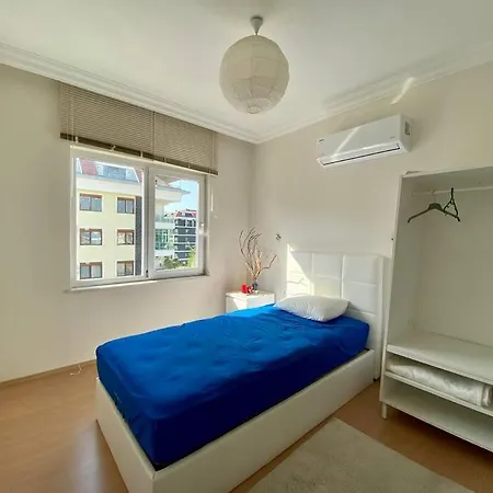 Apartmán Deniz Manzarali Havuzlu *